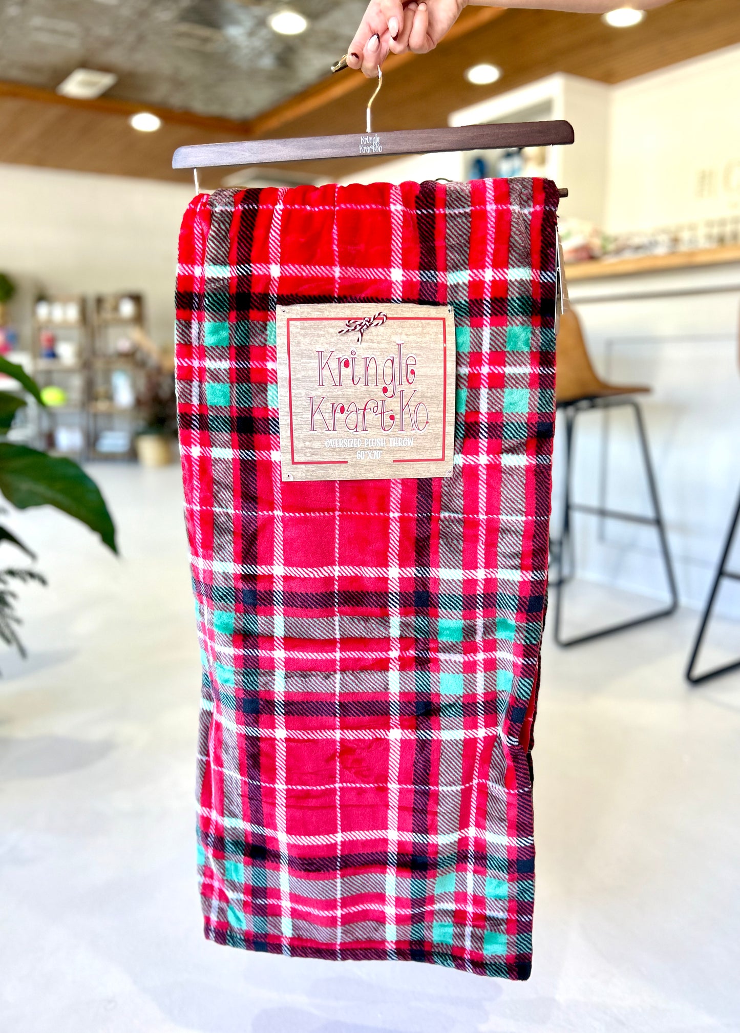 60"x70" Plush Throw Blanket