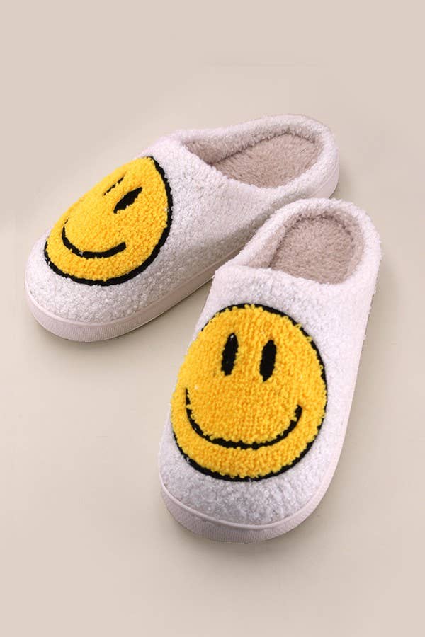 JOSSLYN by Wall to Wall - SOFT PLUSH MUSHROOM HEART RAINBOW WARM SLIPPERS | 40SP014: SMILEY CHECKER BLUE / Large