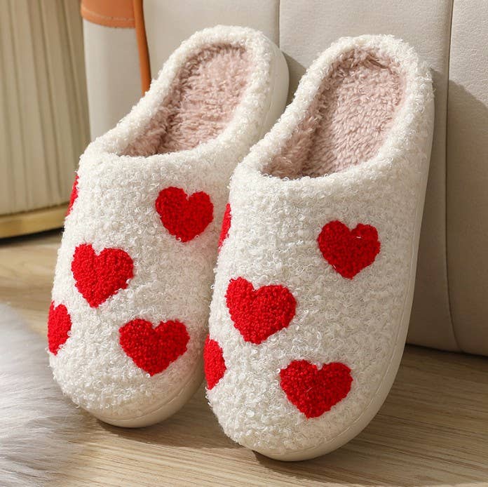 JOSSLYN by Wall to Wall - SOFT PLUSH MUSHROOM HEART RAINBOW WARM SLIPPERS | 40SP014: SMILEY CHECKER BLUE / Large