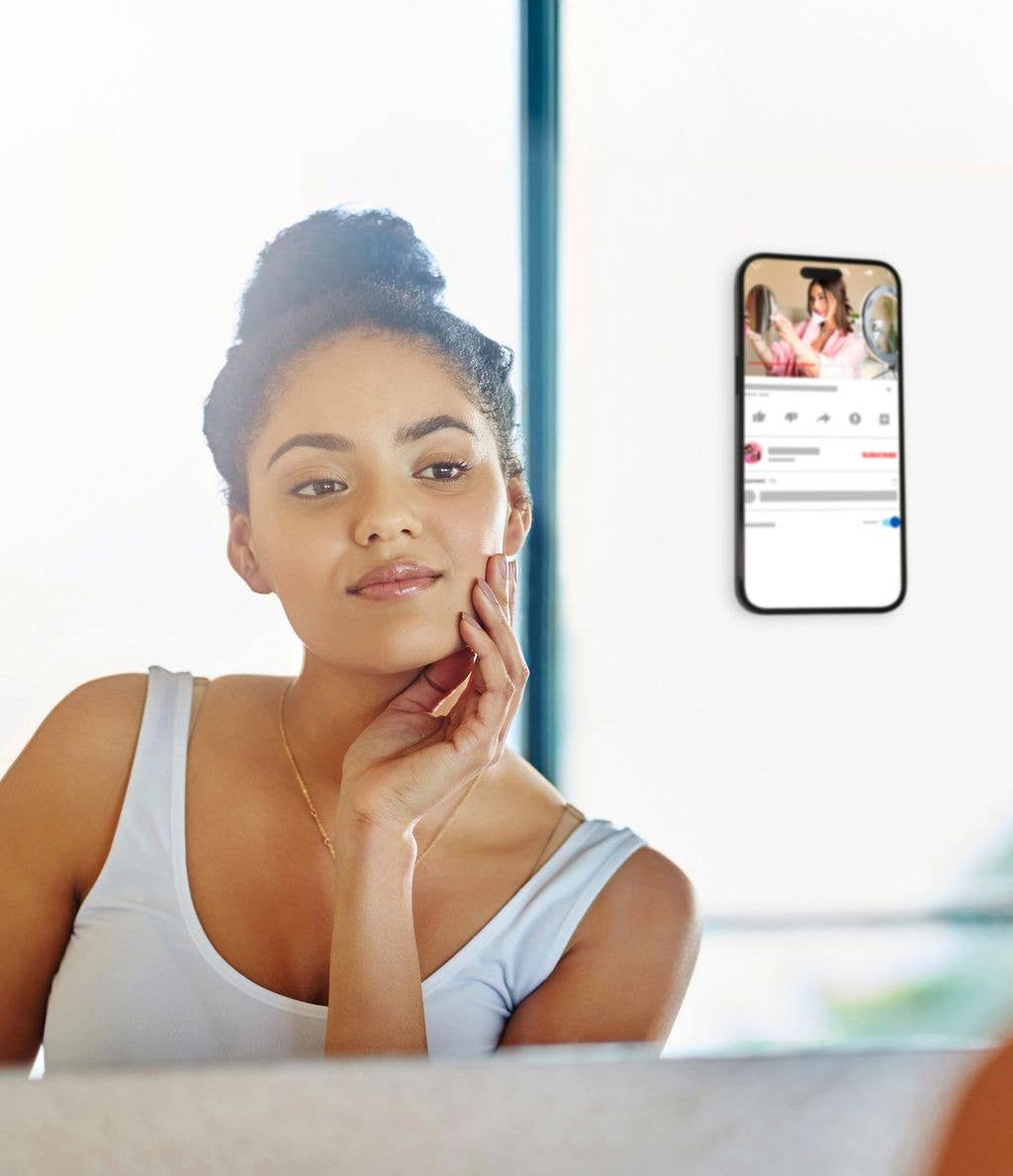 DM Merchandising - Modern Monkey Tentacle Tech Suction Phone Mount